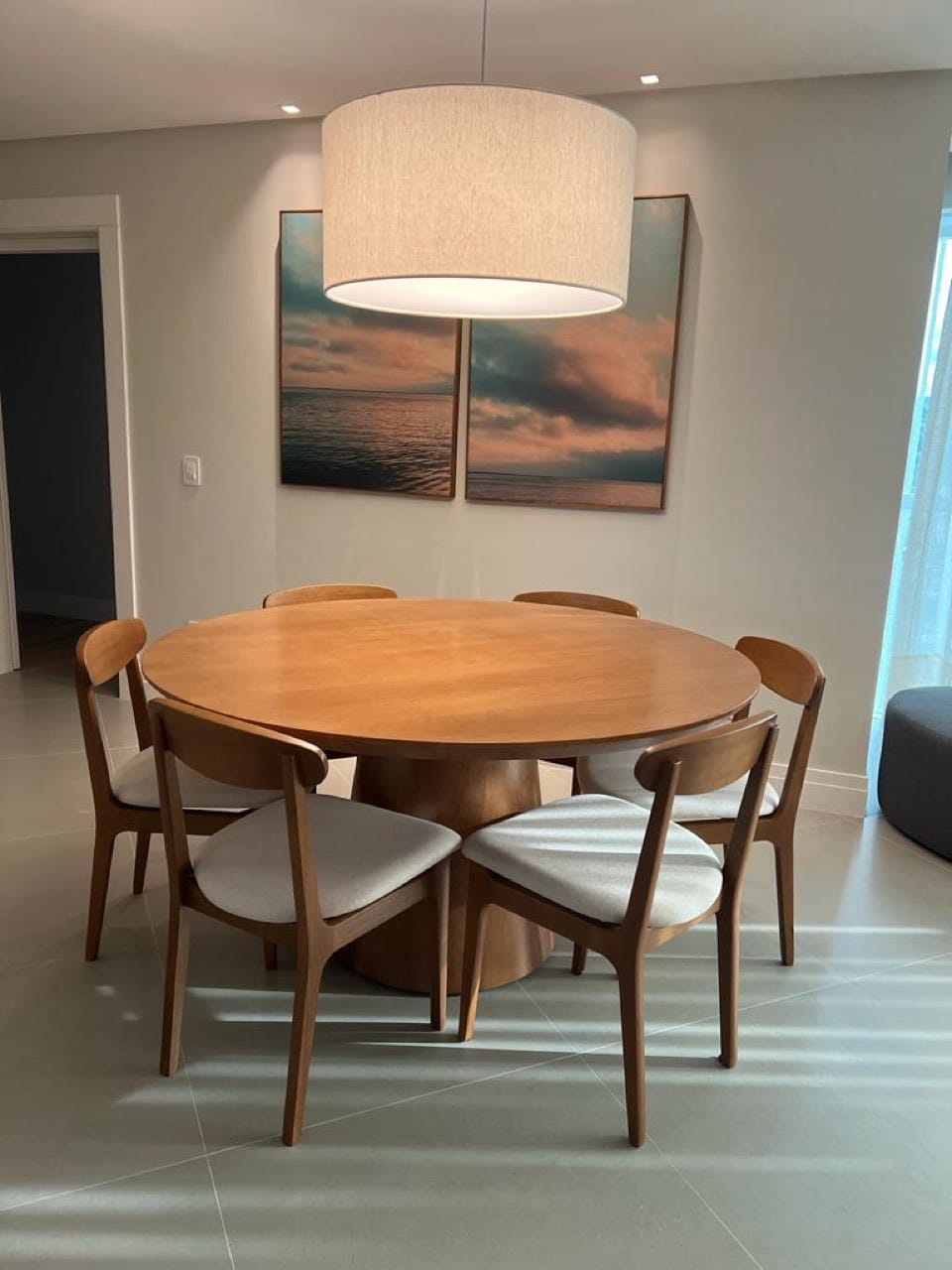 Post 10 by DELUCA DECOR on Instagram (carousel)