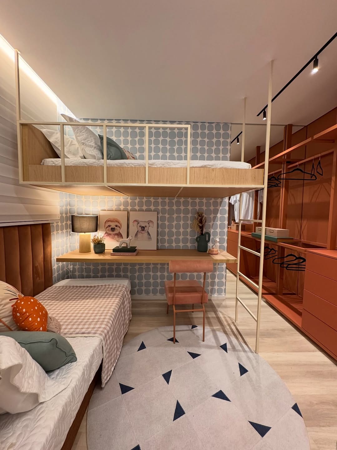 Post 6 by Sabrina Lozzano | Architect on Instagram (image)