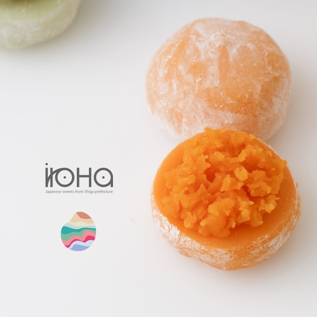 Post 10 by iroHa on Instagram (image)
