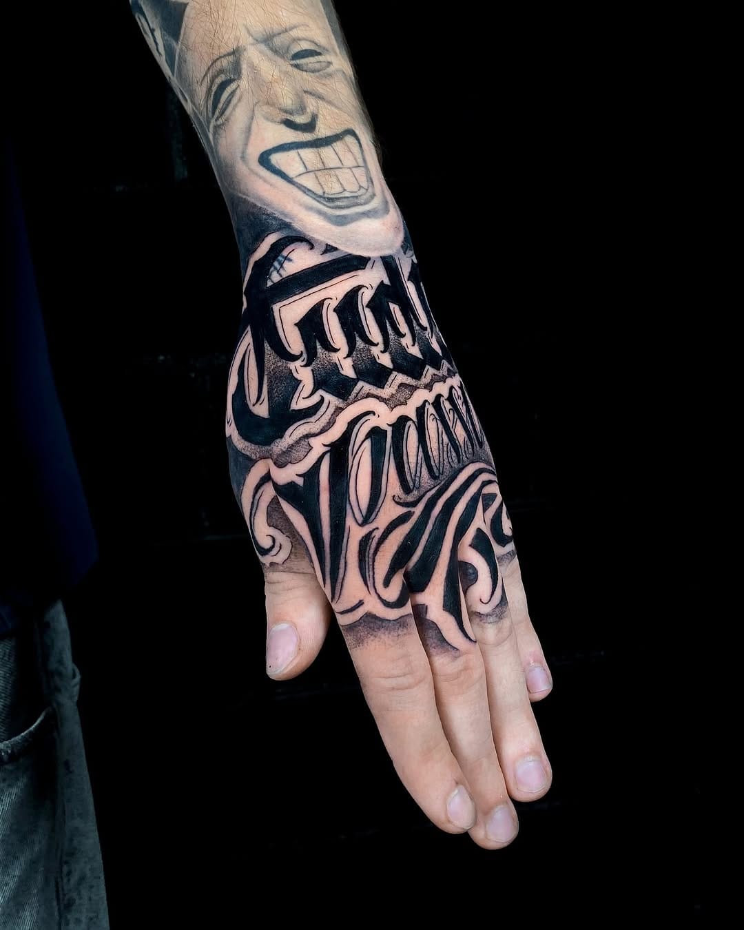 Post 9 by RYU TATTOO PORTO on Instagram (carousel)