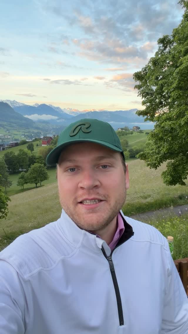 Post 3 by Niels Hintermann on Instagram (video)