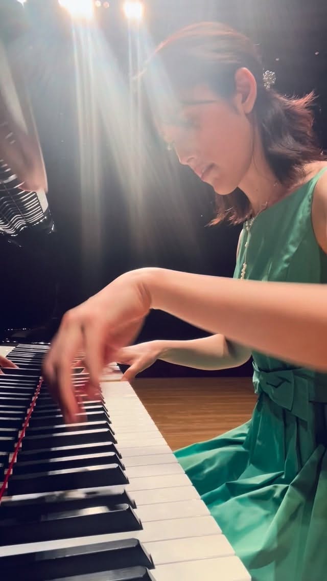 Post 1 by Yuko Sano 🎹 佐野優子 on Instagram (video)