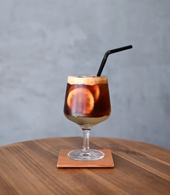 Post 3 by Apartment coffee door on Instagram (image)