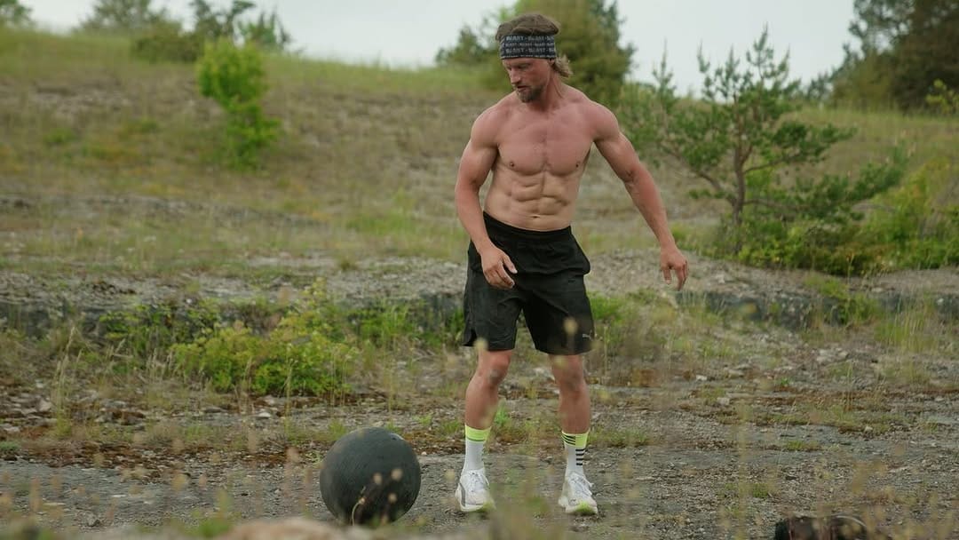 Post 10 by Lukas Storath, Hyrox, Coaching on Instagram (video)