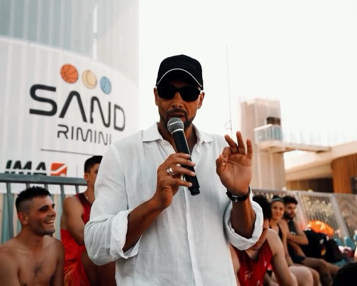 Post 6 by Carlton Myers on Instagram (video)