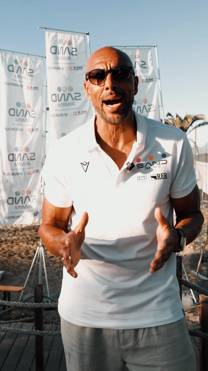 Post 2 by Carlton Myers on Instagram (video)