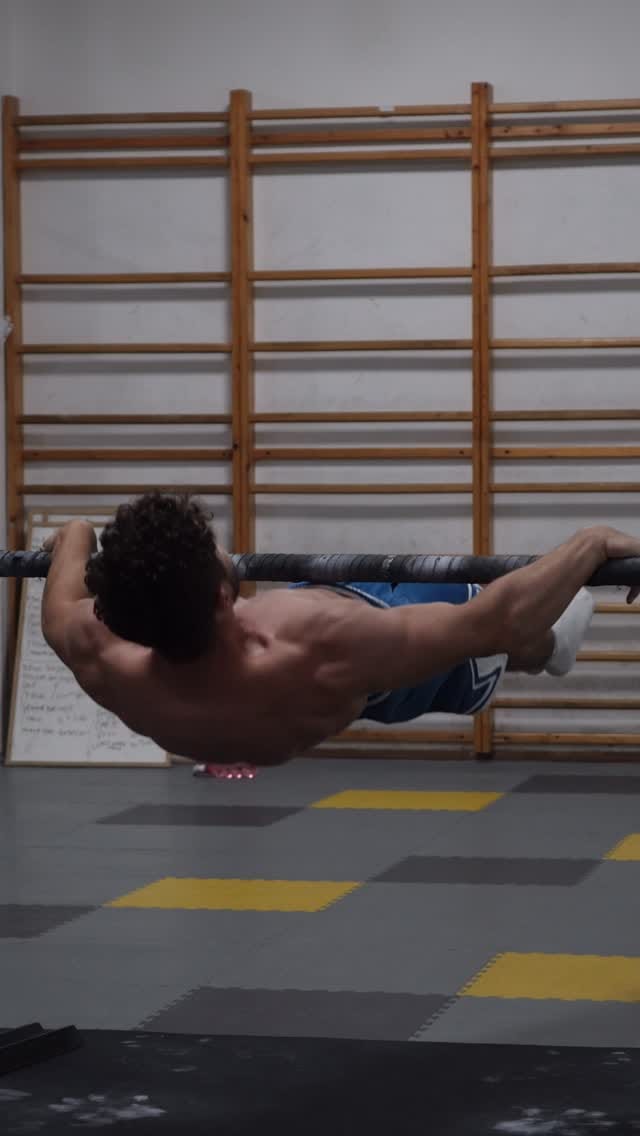 Post 2 by Emanuele Majeli 🇮🇹 on Instagram (video)