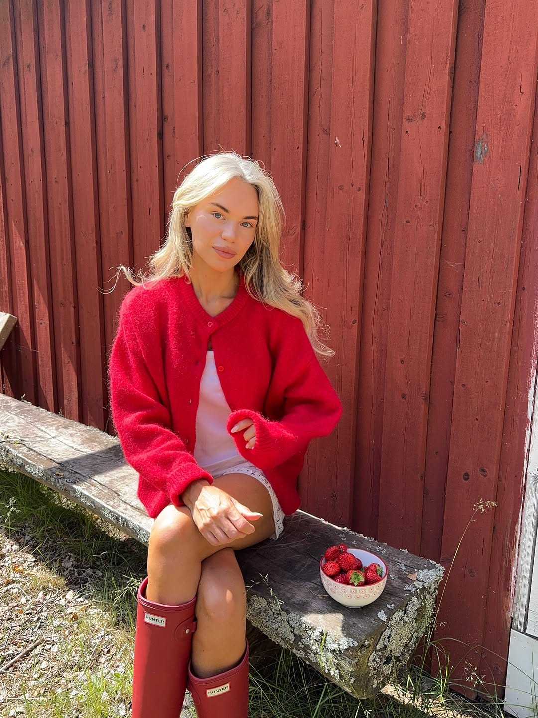 Post 4 by MARIELLE LINDAHL on Instagram (carousel)