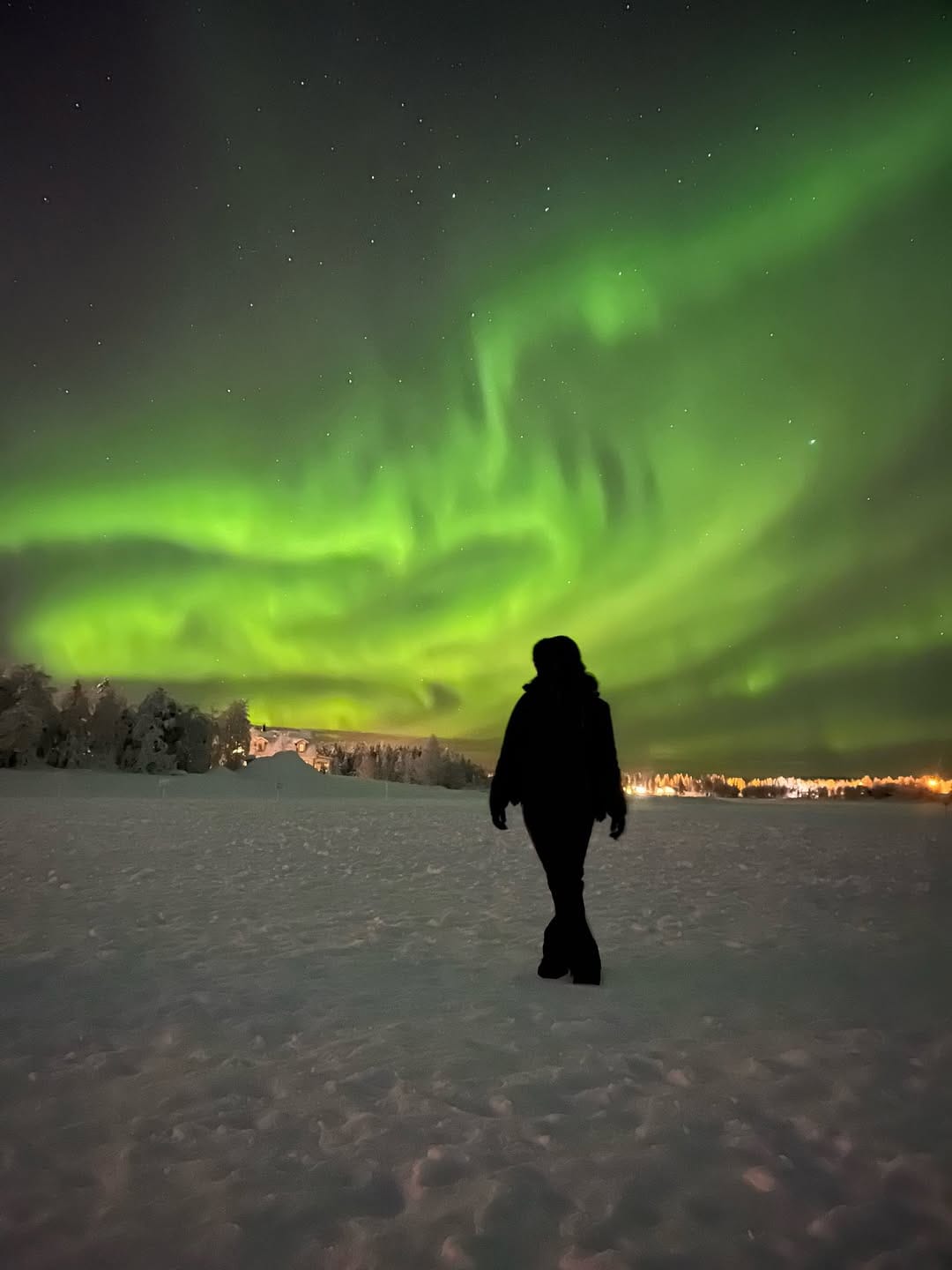 Post 1 by Rachel Dassen - Akuoko Maclean on Instagram (carousel)