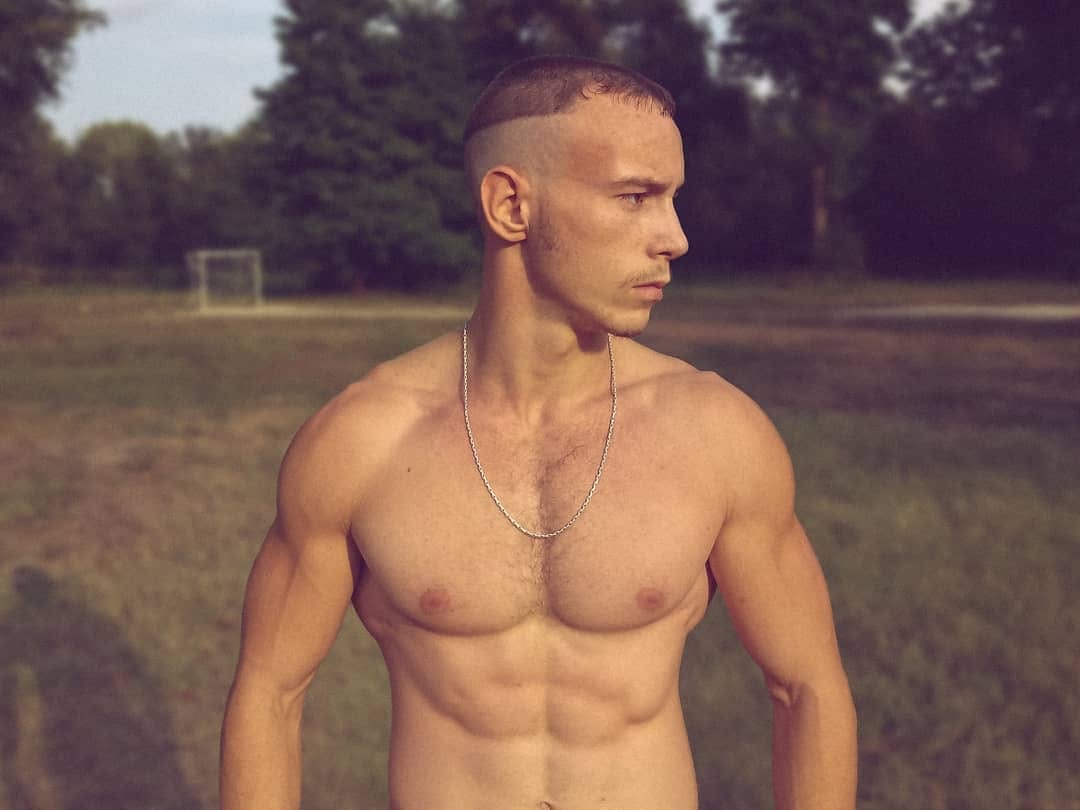 Post 3 by ℂ𝕠𝕟𝕤𝕥𝕒𝕟𝕥𝕚𝕟 ℙ𝕣𝕚𝕤𝕖𝕔𝕒𝕣𝕦 on Instagram (image)