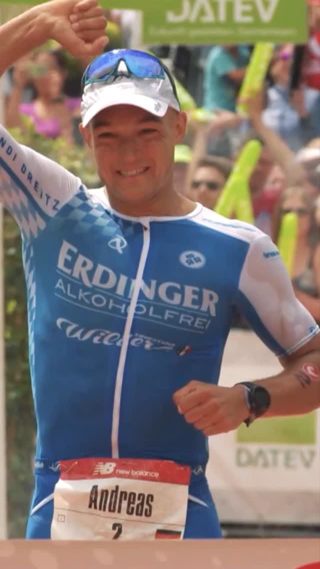 Post 8 by Andreas Dreitz on Instagram (video)