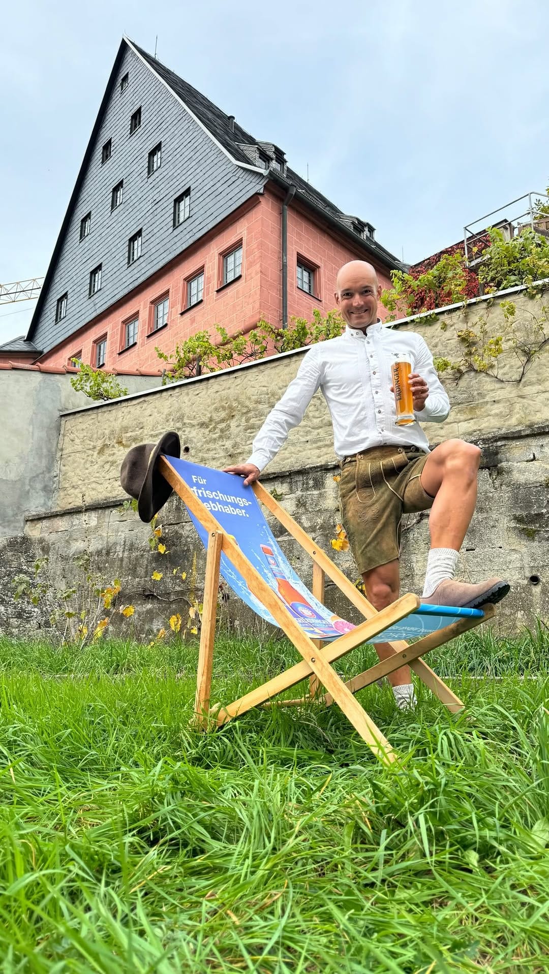 Post 4 by Andreas Dreitz on Instagram (video)