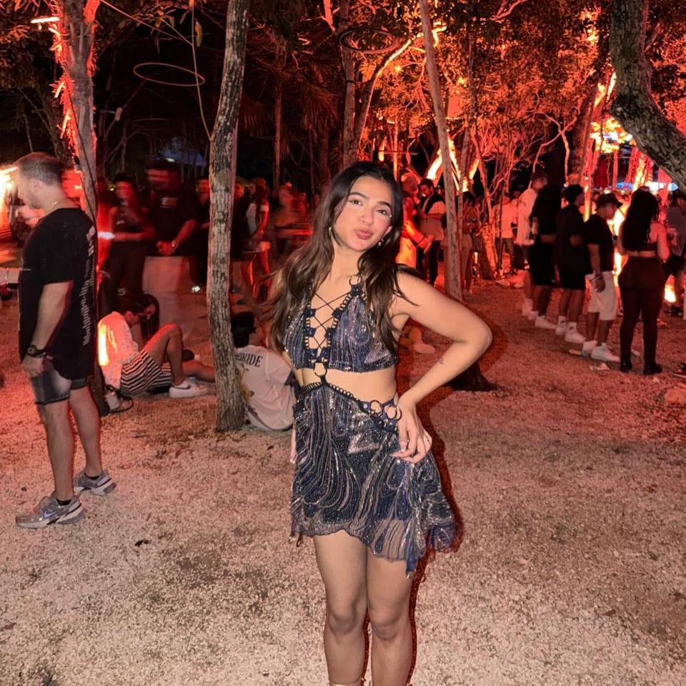 Post 8 by Peach it up on Instagram (carousel)