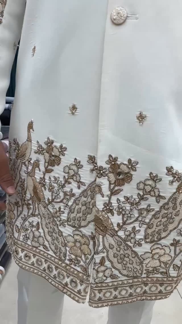 Post 5 by Jai-shree-om-banna-showroom-Jaipur on Instagram (video)