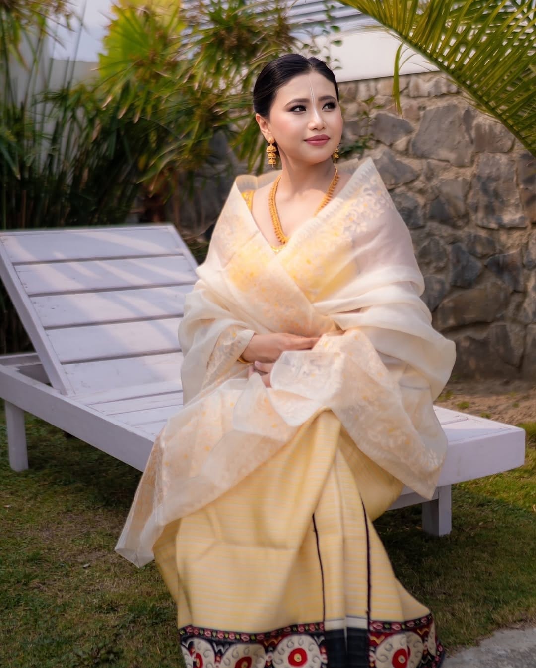 Post 9 by Elegant Handloom Collection on Instagram (carousel)