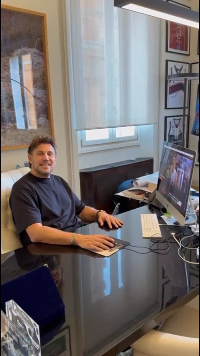 Post 10 by Stefano Mancinelli on Instagram (video)