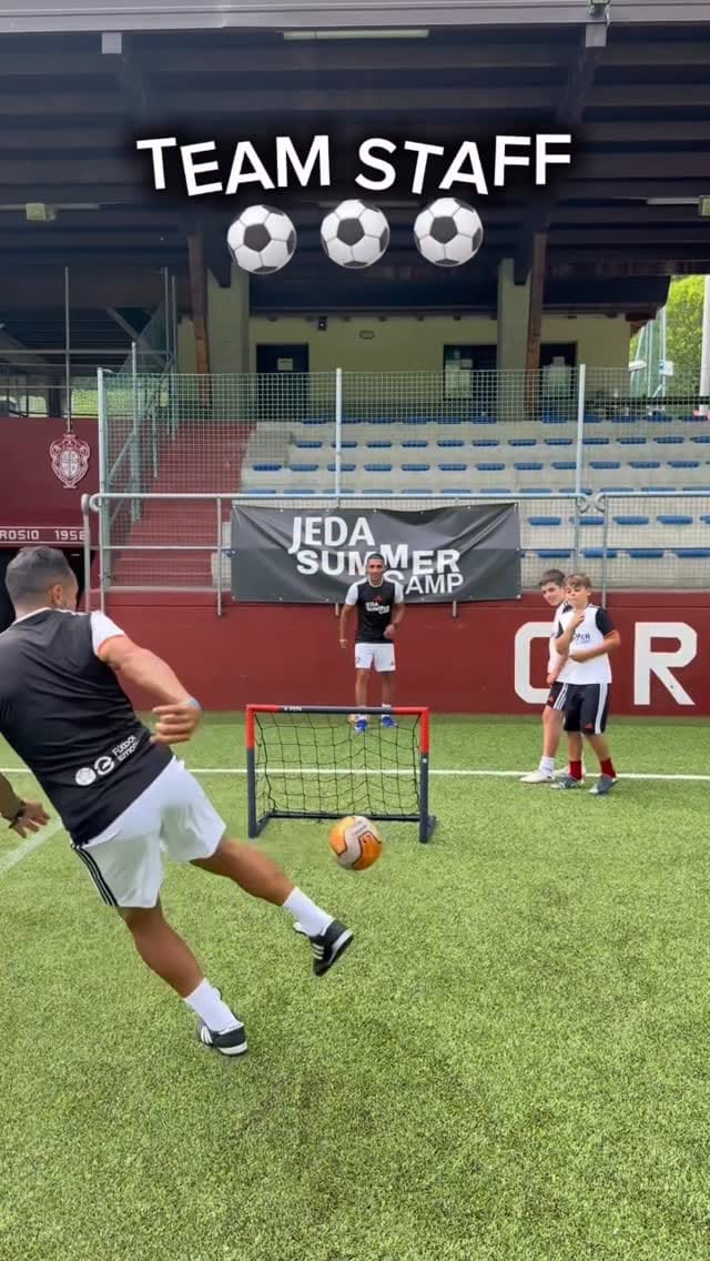 Post 8 by ⚽️ Jeda Capucho Neves on Instagram (video)