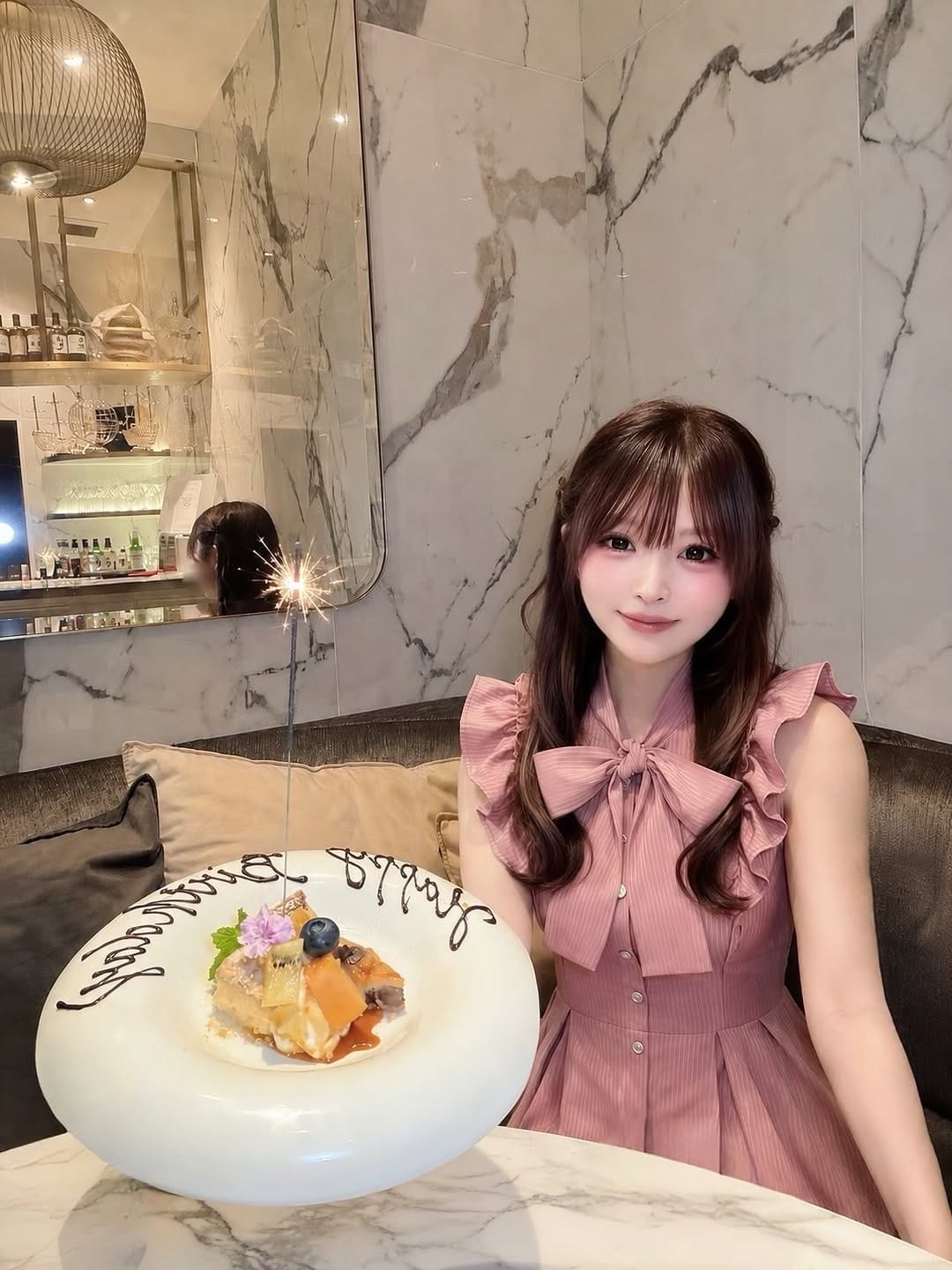 Post 1 by 名古屋アフタヌーンティーじゅり₍ᐢ‥ᐢ₎ 🤍🧋 on Instagram (carousel)
