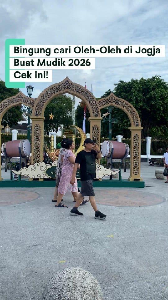 Post 3 by Bakpia Brownies Jogja Official by Roti Sisir Jogja on Instagram (video)
