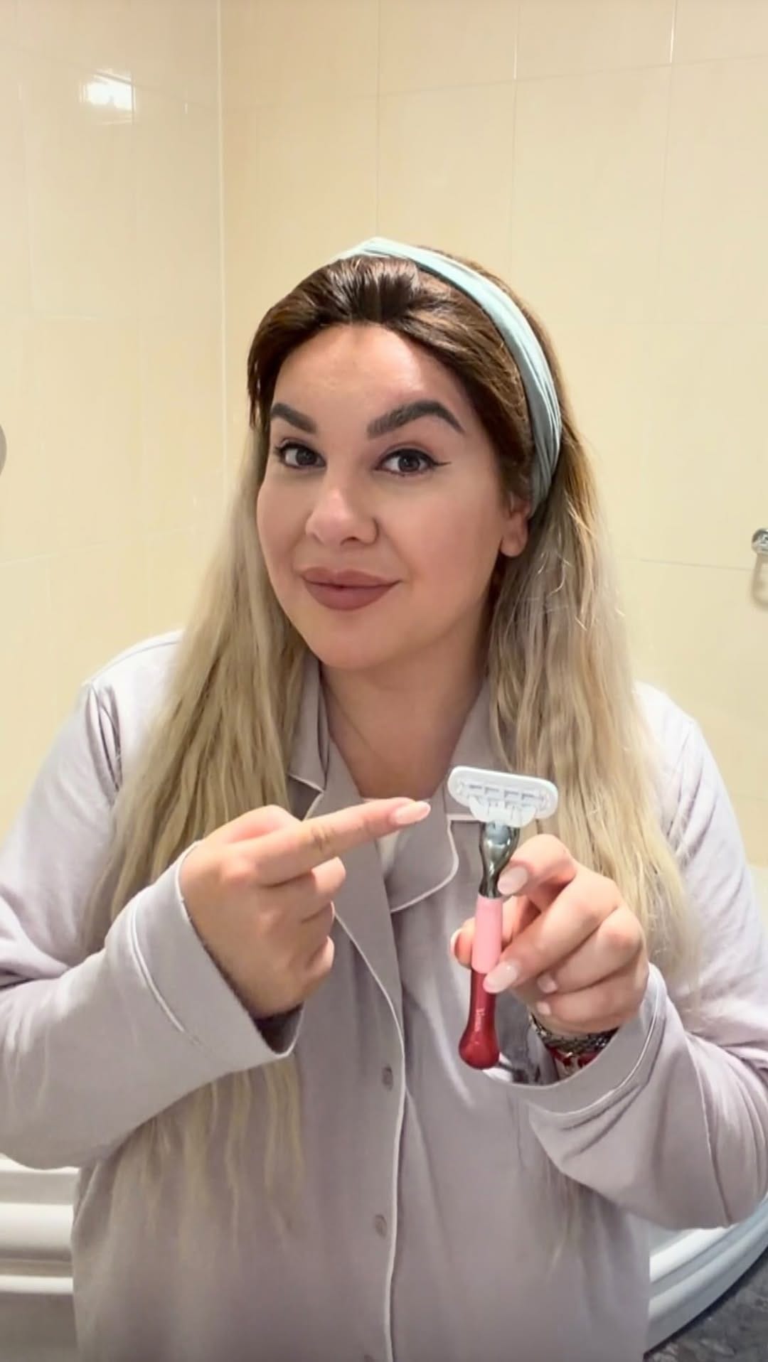 Post 3 by Selin Arslanbas on Instagram (video)