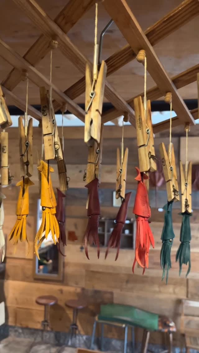 Post 1 by cokeco on Instagram (video)