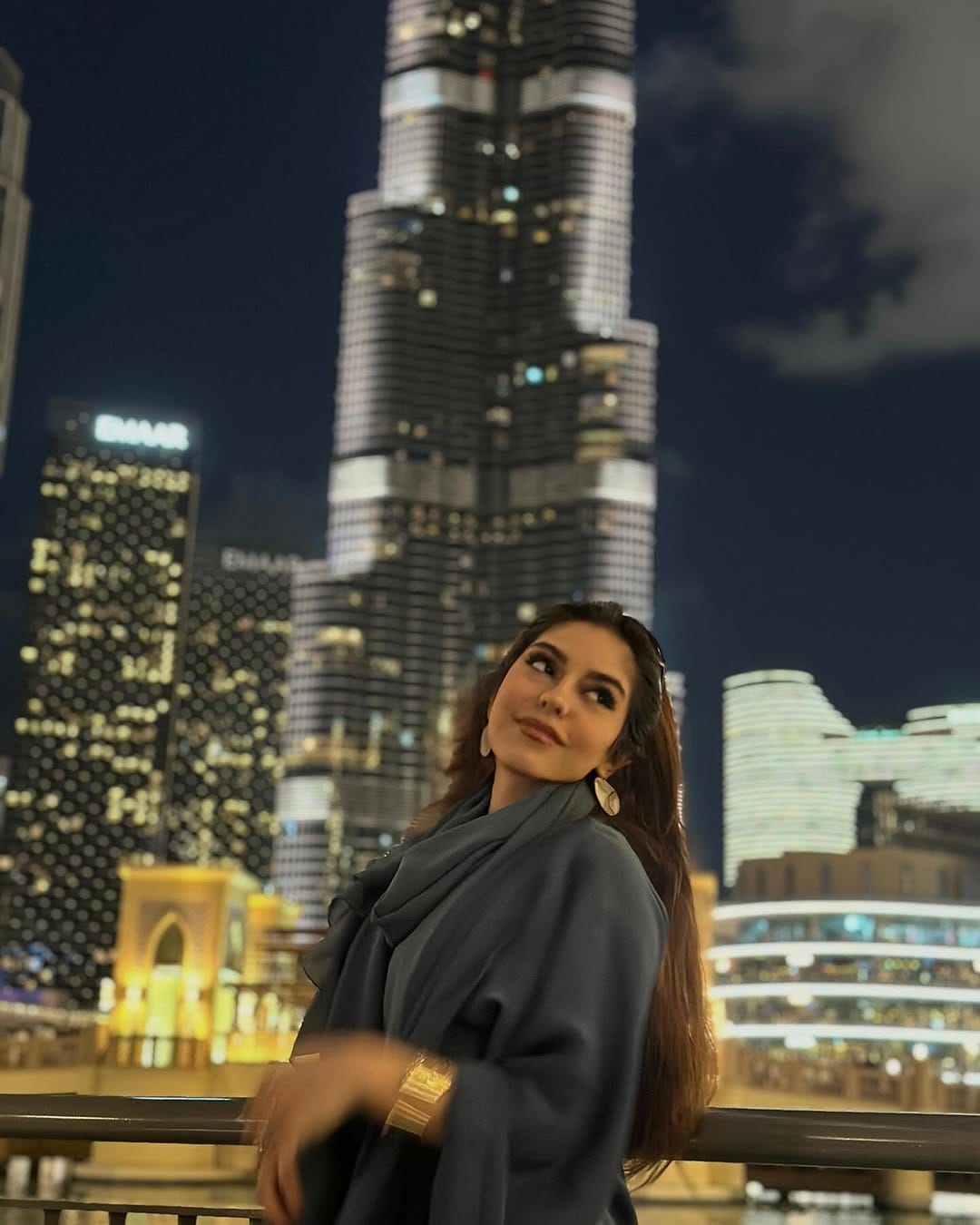 Post 6 by Saena 🇲🇾|🇮🇷|🇳🇱 on Instagram (carousel)