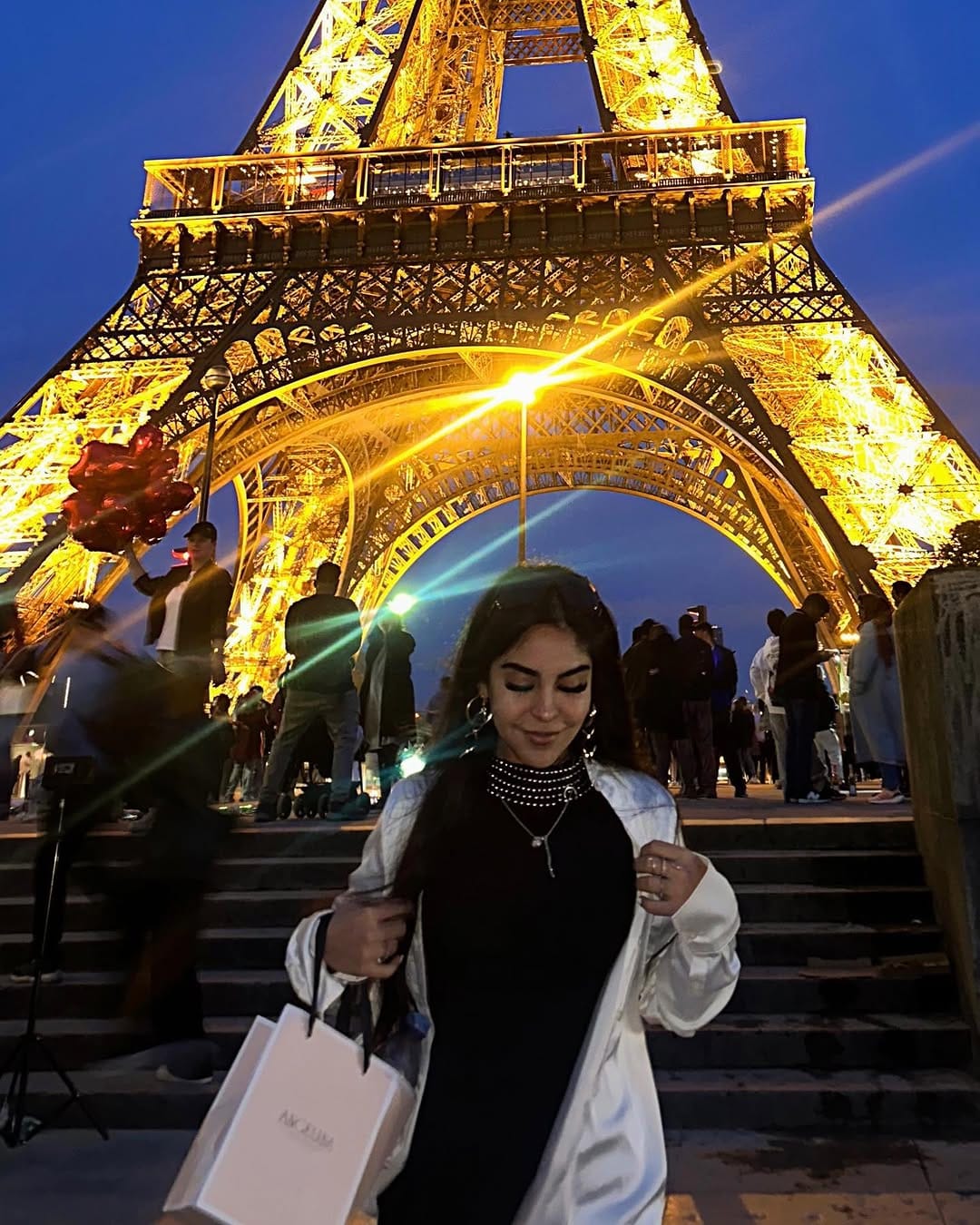 Post 10 by Saena 🇲🇾|🇮🇷|🇳🇱 on Instagram (carousel)