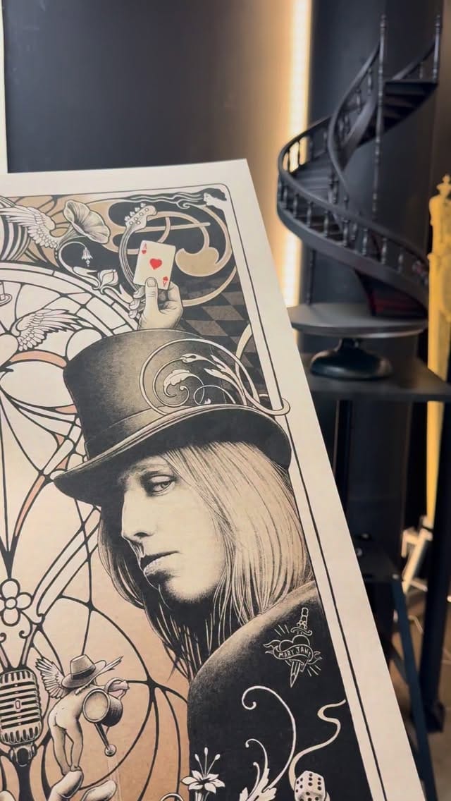 Post 2 by JOE FENTON on Instagram (video)