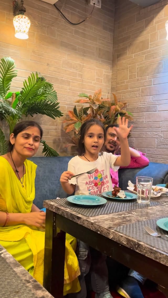 Post 2 by Swetakshi Tiwary on Instagram (video)