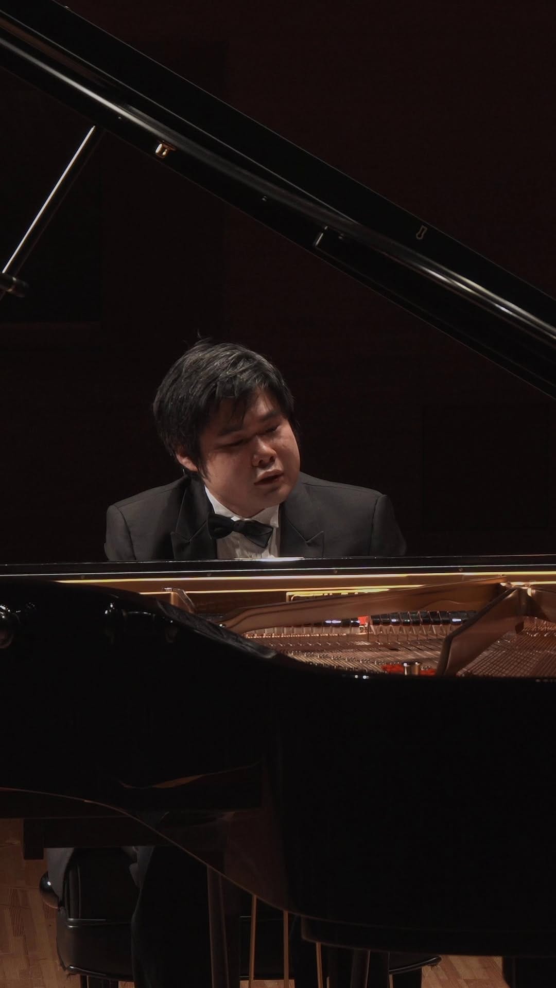 Post 10 by tsujiinobuyuki on Instagram (video)