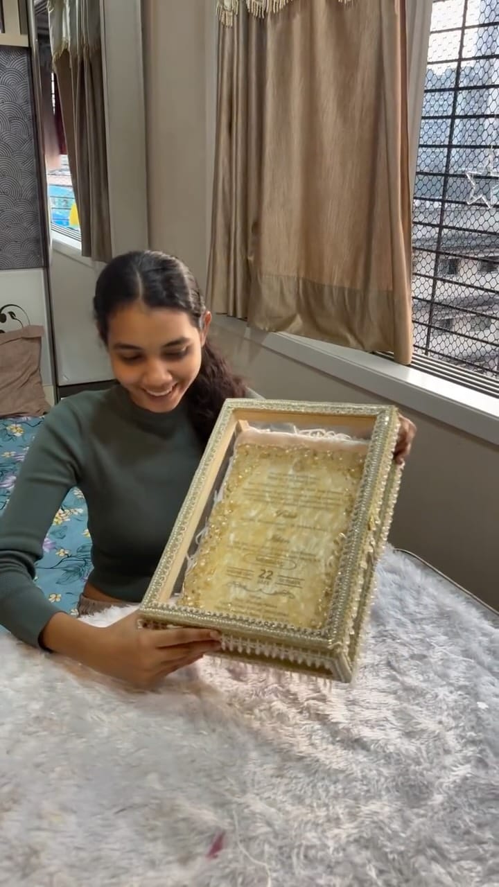 Post 9 by Craftysisters on Instagram (video)