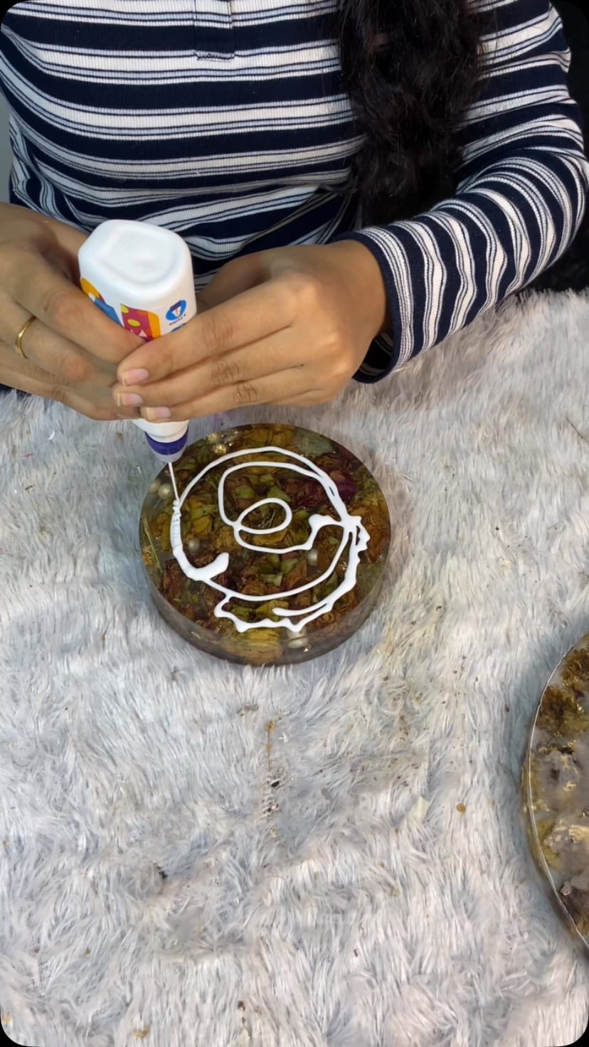Post 3 by Craftysisters on Instagram (video)