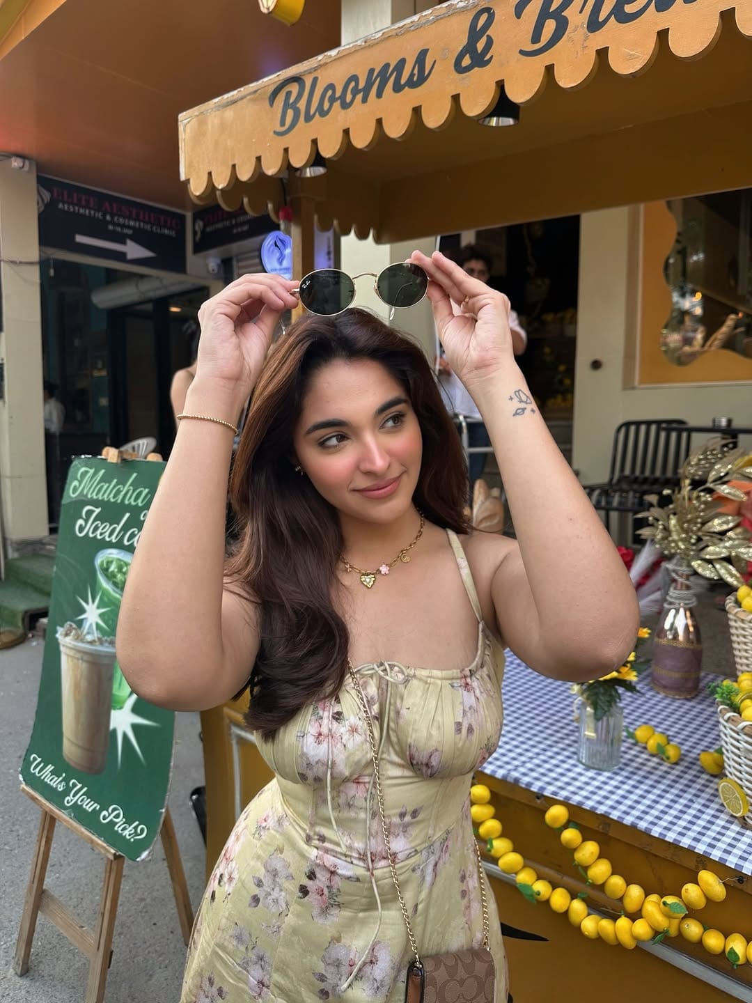 Post 7 by Priya Dora on Instagram (carousel)