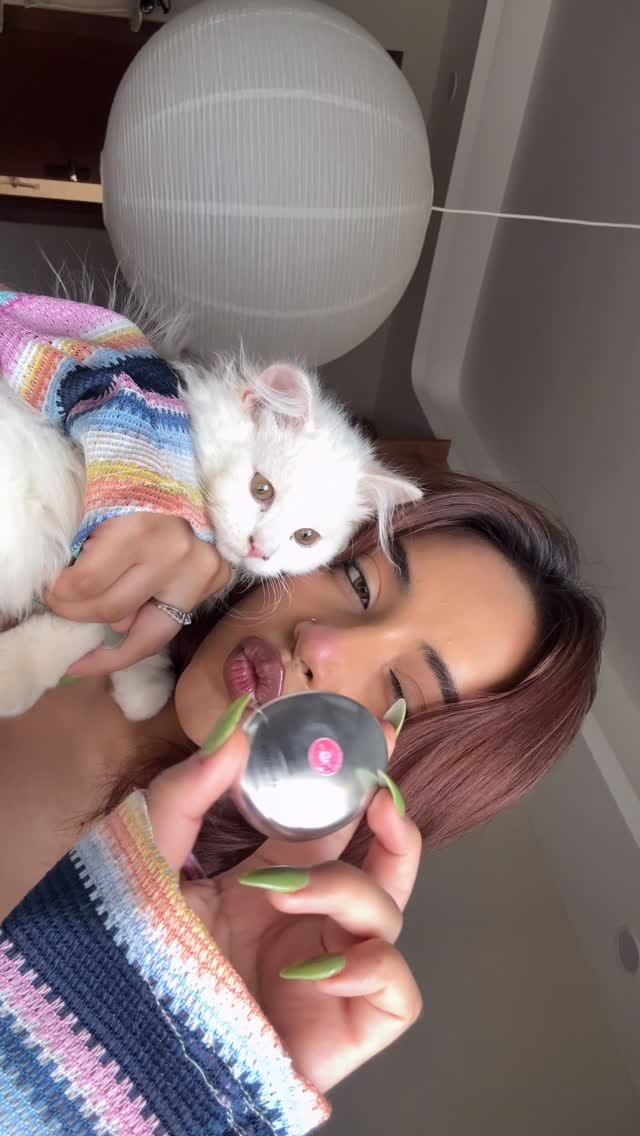 Post 3 by Harshitaa🤍 on Instagram (video)