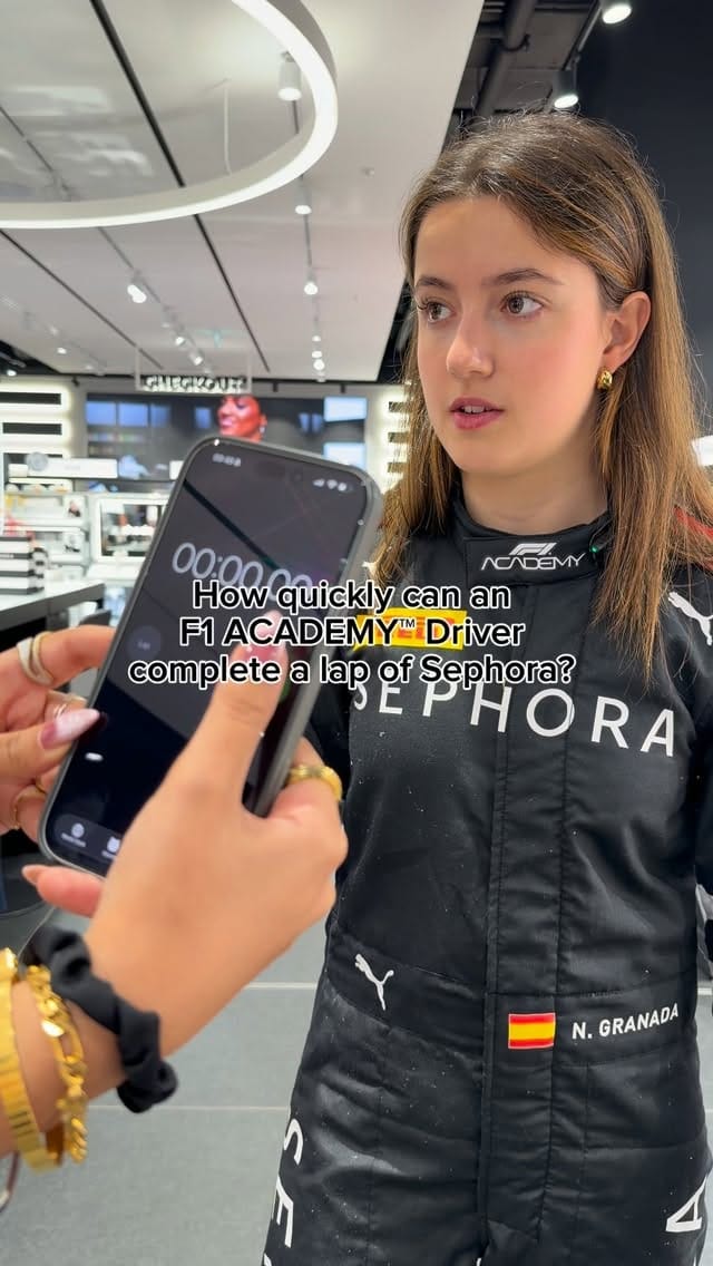 Post 6 by Sephora UK on Instagram (video)