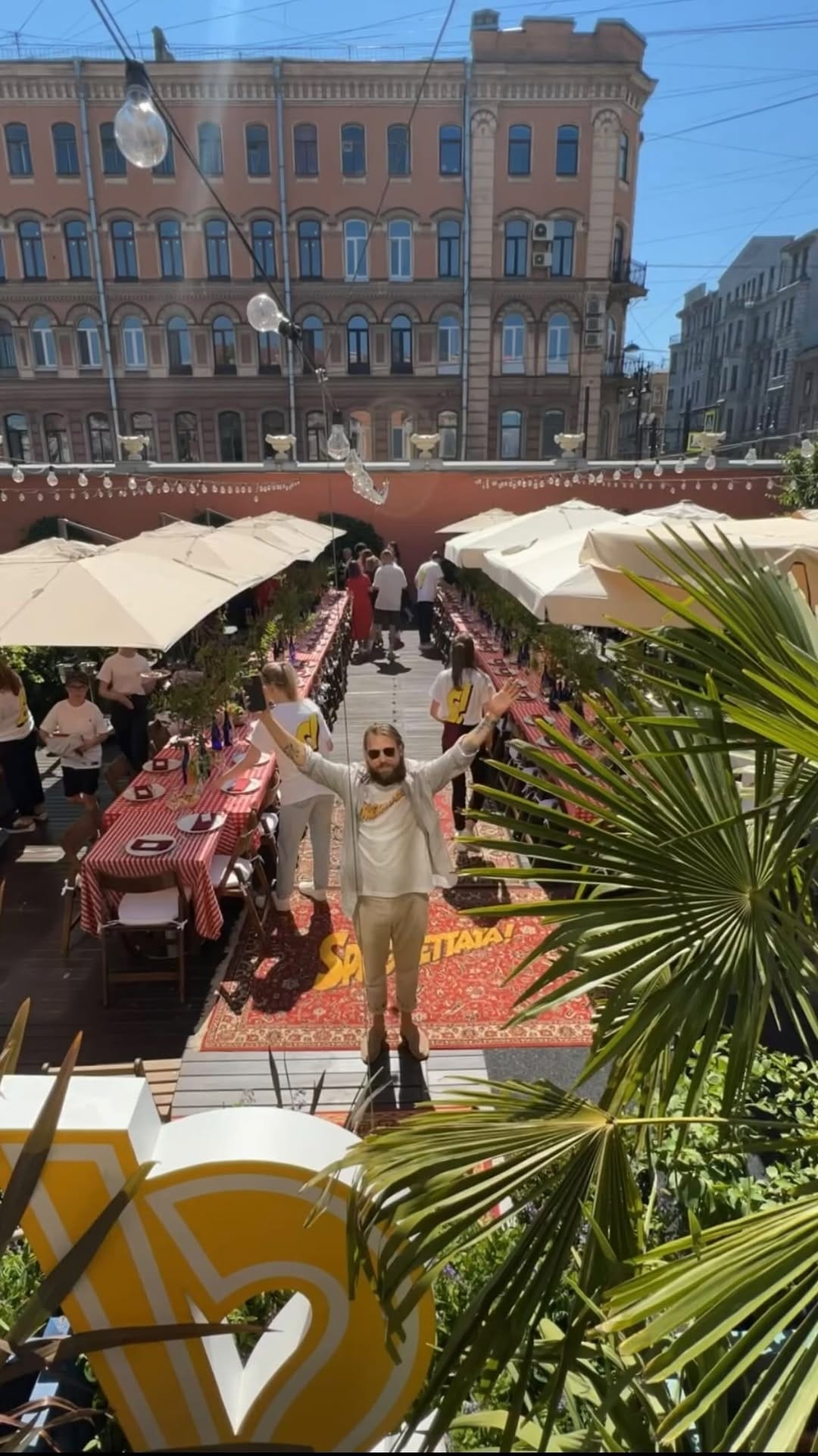 Post 5 by Spaghettata! on Instagram (video)