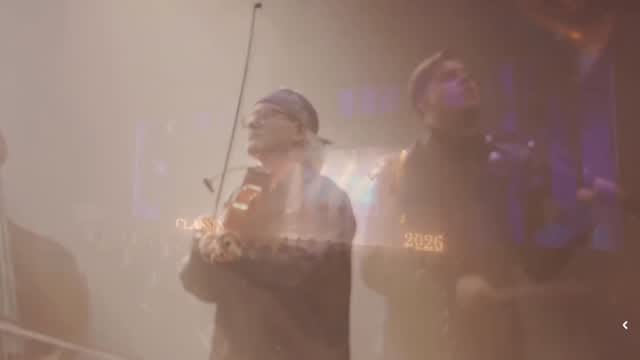 Post 4 by VOŁOSI on Instagram (video)