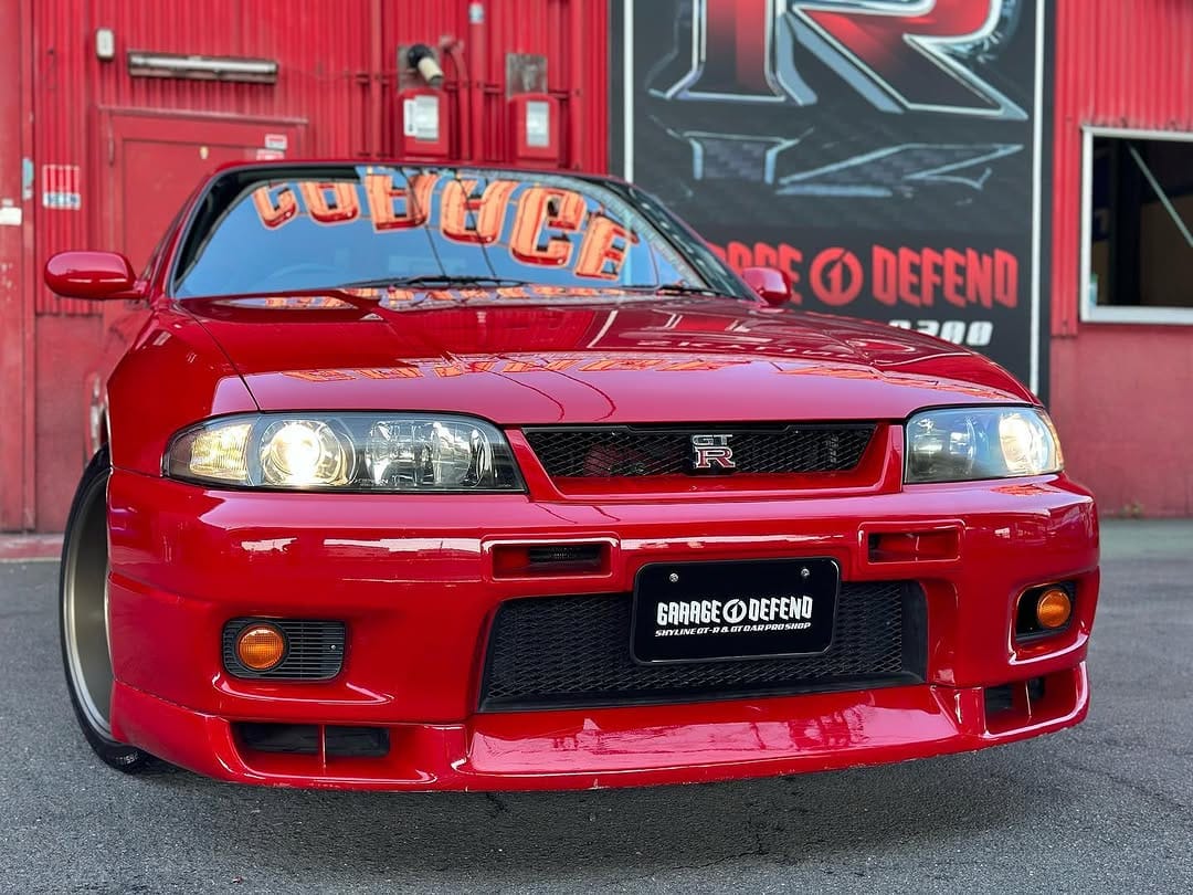 Post 10 by GARAGE  DEFEND on Instagram (carousel)