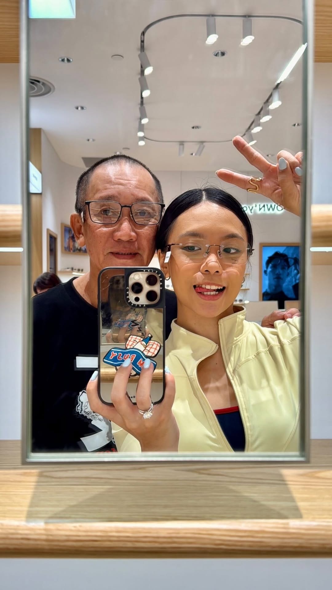 Post 9 by OWNDAYS SINGAPORE on Instagram (video)