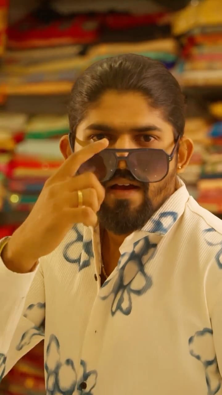 Post 9 by Kamal Fashion World on Instagram (video)