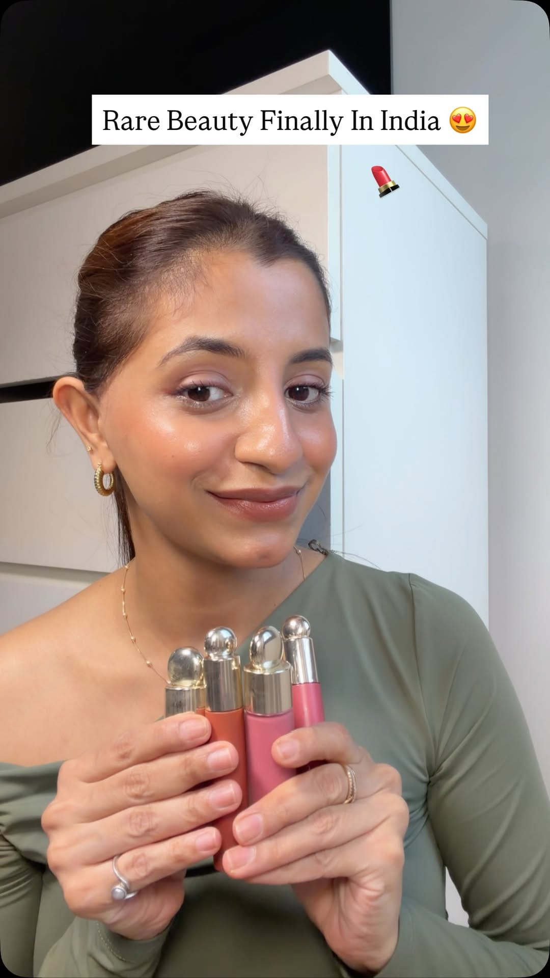 Post 2 by 𝐒𝐡𝐫𝐞𝐲𝐚 𝐒𝐨𝐧𝐚𝐰𝐚𝐧𝐞 on Instagram (video)