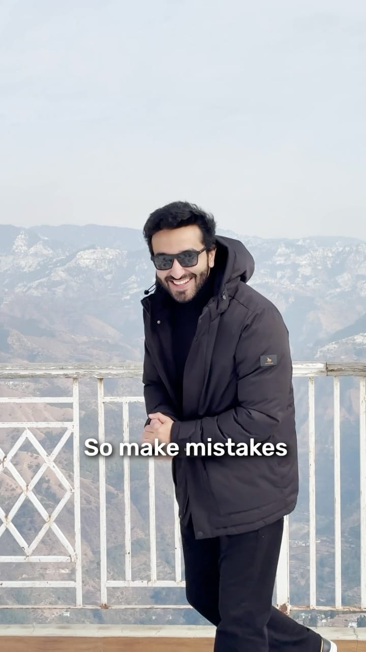 Post 1 by 𝑽𝒂𝒊𝒃𝒉𝒂𝒗 𝑮𝒂𝒏𝒅𝒉𝒊 on Instagram (video)