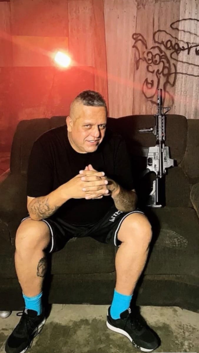 Post 2 by MANO FLER on Instagram (video)