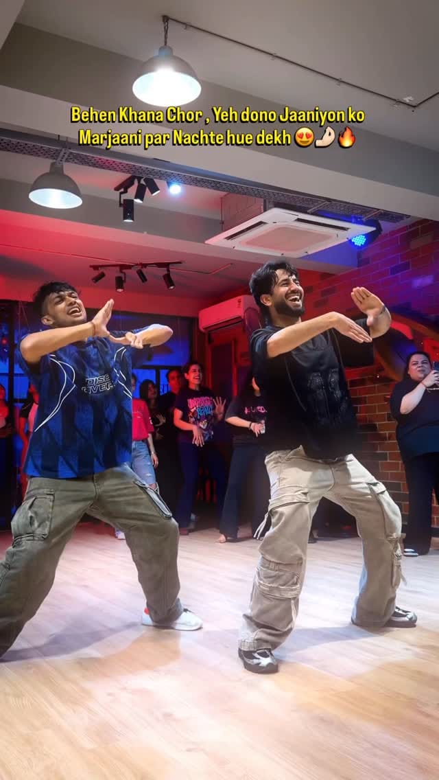 Post 9 by Gaurav Thukral on Instagram (video)