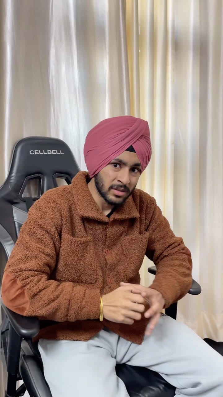 Post 9 by Harshdeep Singh on Instagram (video)