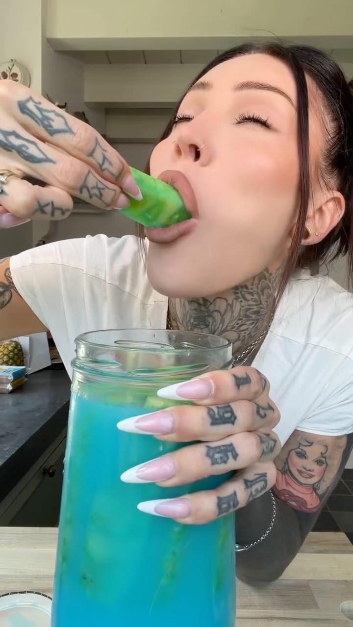 Post 5 by Jessie Bosch on Instagram (video)