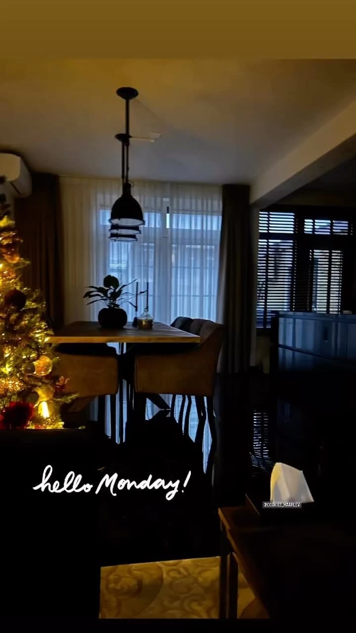 Post 10 by Elisa on Instagram (video)