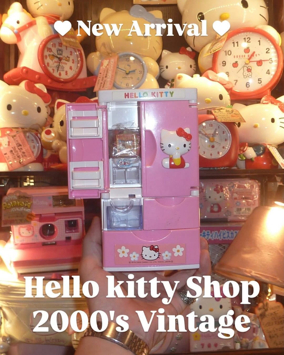 Post 8 by アメリカ村フリーマーケットB.B (American village freemarket B.B) on Instagram (carousel)