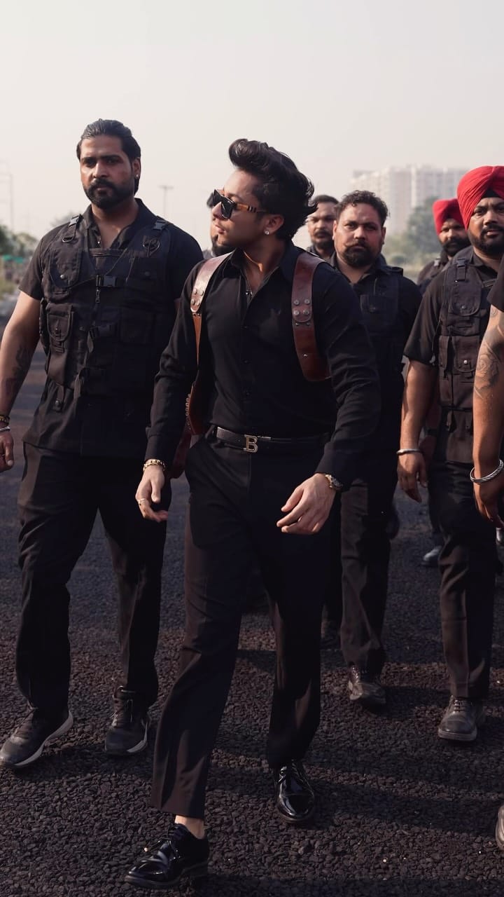 Post 6 by Tushar Sharma on Instagram (video)