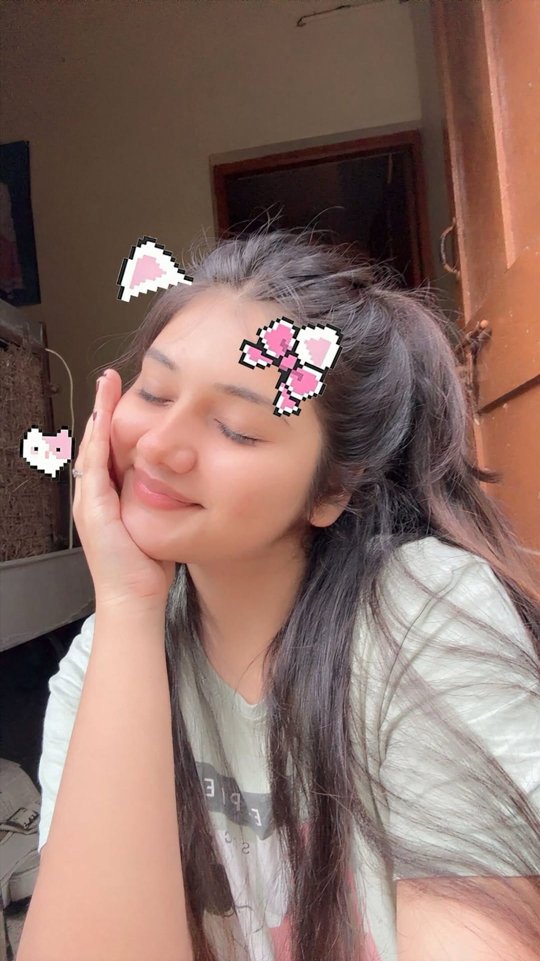 Post 2 by ARPITAA ❤️‍🔥 on Instagram (video)
